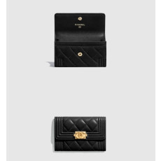 38위 CHANEL 샤넬 보이 플랩 카드지갑 A80603 (램스킨/캐비어) (금장/은장)