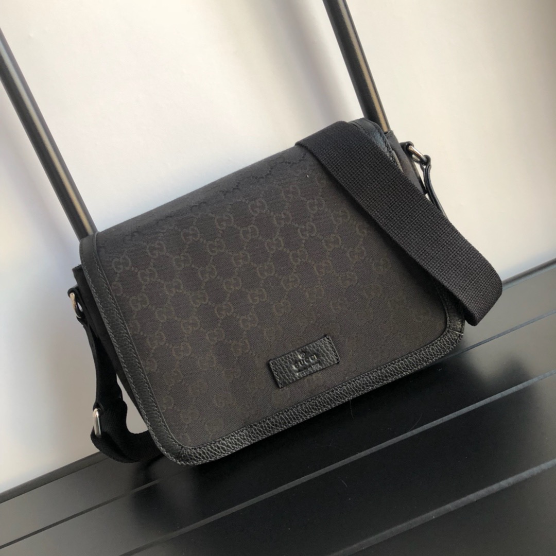 GUCCI 구찌 GG 캔버스 메신저백 4가지 색상