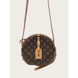 LOUIS VUITTON 루이비통 부아트 샤포 수플 백 M52294