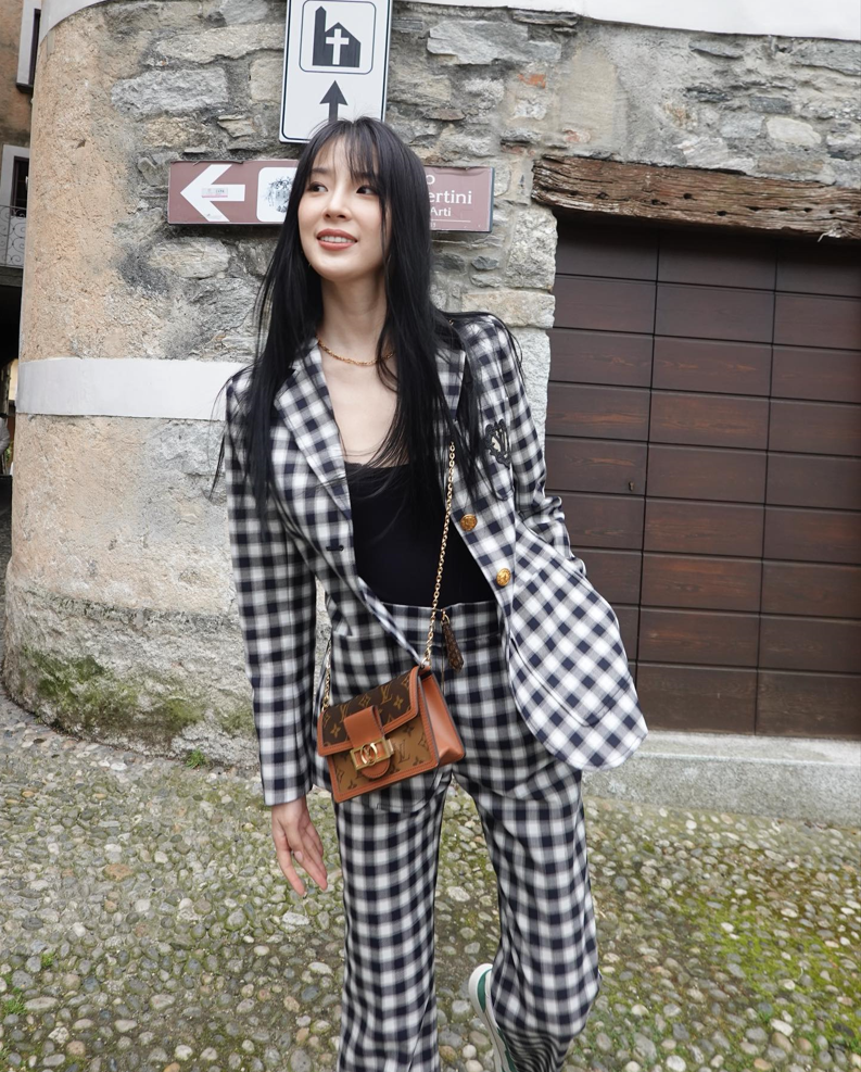 [배우 아이린] LOUIS VUITTON 루이비통 도핀 다프네 핸드백 (미니&스몰)