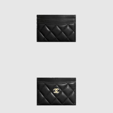32위 CHANEL 샤넬 클래식 카드지갑 AP0213 (램스킨/캐비어) (금장/은장)