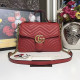 GUCCI 구찌 GG마몽 마틀라세 탑 핸들 신상 498110