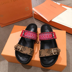 LOUIS VUITTON 루이비통 슬리퍼 봄신상