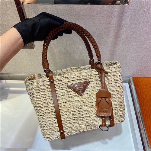 PRADA 프라다 라피아 레더 라탄 토트백 1BD244