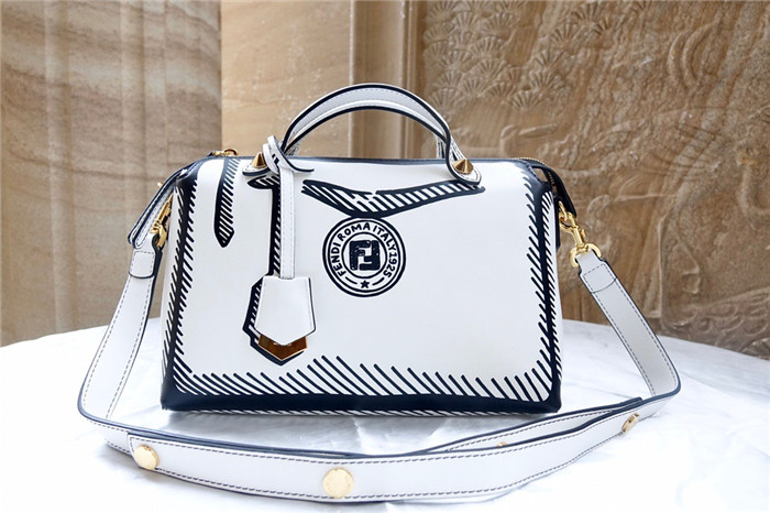 FENDI 펜디 바이더웨이 토트&숄더백 F62532 