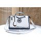 FENDI 펜디 바이더웨이 토트&숄더백 F62532 