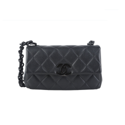 CHANEL 샤넬 래커드 플랩백 AS2302
