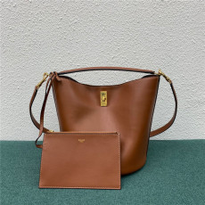 CELINE 셀린느 스무스 카프스킨 버킷백