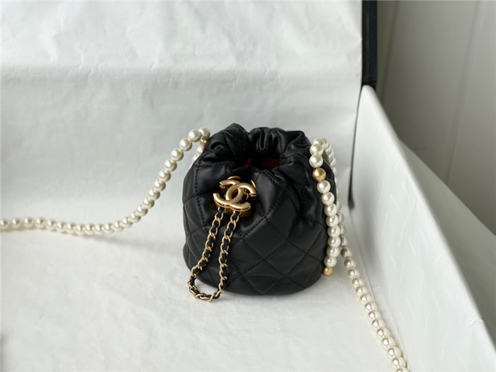 CHANEL 샤넬 진주 체인 드로스트링 버킷백 2COLOR