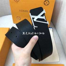 LOUIS VUITTON 루이비통 남성용 벨트 40MM L00260