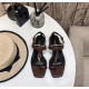 SAINT LAURENT 생로랑 여성용 샌들 Y69140