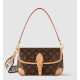 LOUIS VUITTON 루이비통 다이앤 크로스백 M45985