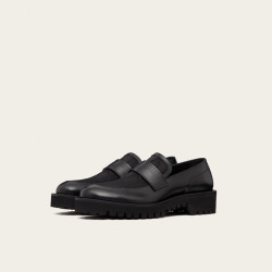 VALENTINO 발렌티노 남성 블랙 로퍼