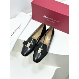 FERRAGAMO 페레가모 여성용 로퍼 F64221-2 2COLOR