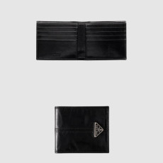 PRADA 프라다 삼각 메탈 로고 플랩 가죽 지갑 2M0513