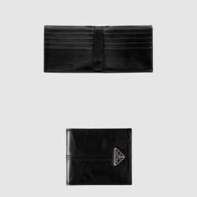 PRADA 프라다 삼각 메탈 로고 플랩 가죽 지갑 2M0513