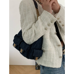 CHANEL 샤넬 25C 워시드 데님 호보백 스몰 AS7044