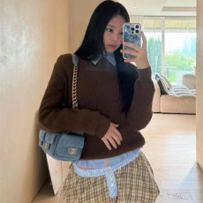 [블랙핑크 제니] CHANEL 샤넬 25C 크루즈 데님 포켓 호보백 스몰 AS7044
