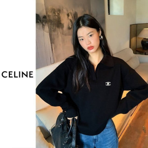 CELINE 셀린느 브이넥 반카라 니트 2COLOR