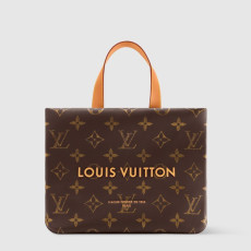 43위 LOUIS VUITTON 루이비통 미니 쇼퍼 토트 M27019