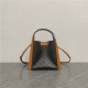 CELINE 셀린느 트리옹프 스몰 큐보백 124182