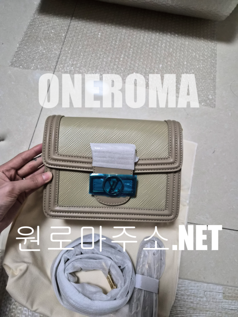 이*인 고객님 루이비통 도핀 에피 핸드백