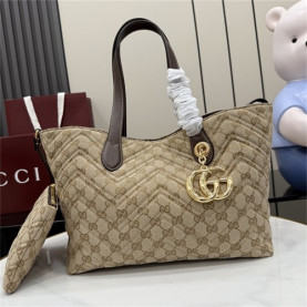 GUCCI 구찌 GG 마몽 미디엄 토트백 855279