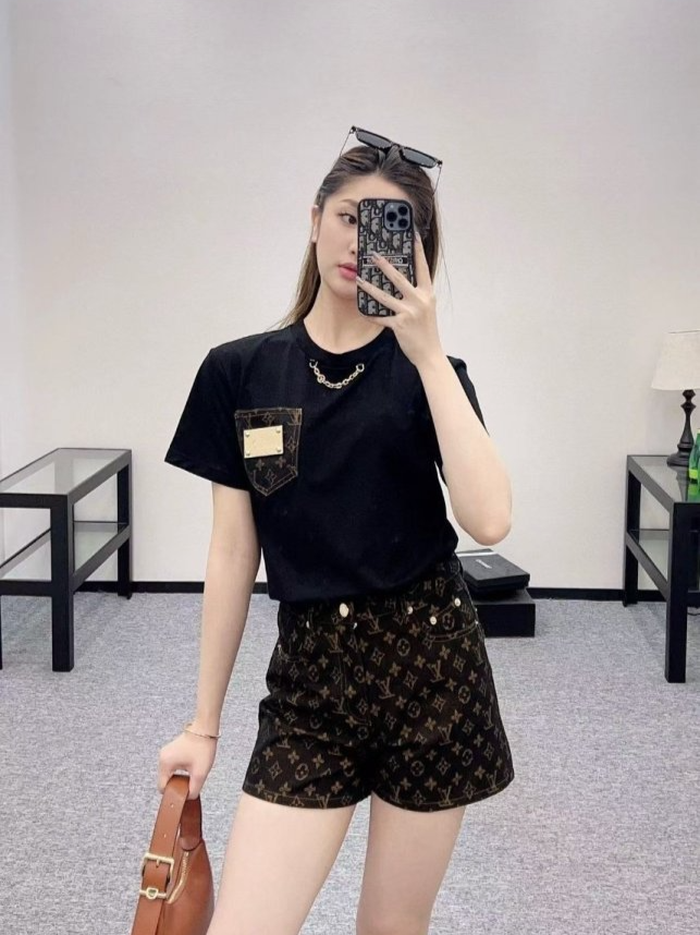 LOUIS VUITTON 루이비통 반바지 반팔 셋트