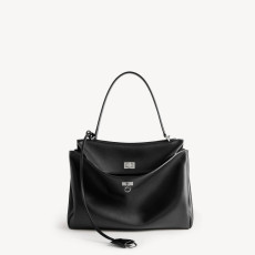 13위 BALENCIAGA 발렌시아가 로데오 메신저백 미디엄 (금장/은장) 3COLOR