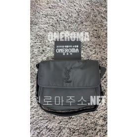 장*용 고객님 생로랑 니키 나일론 메신저 백
