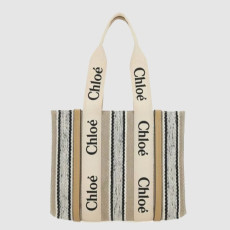 CHLOE 끌로에 우디 미듐 토트백 CHC22