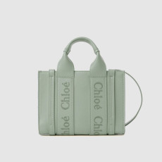 CHLOE 끌로에  우디 스트랩 토트백 스몰 US397