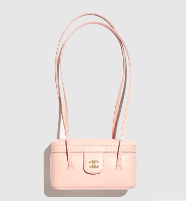 CHANEL 샤넬 가죽 스트랩 코스메틱 케이스 AP5067