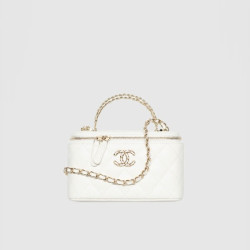 CHANEL 샤넬 체인 코스메틱 케이스 AP5182
