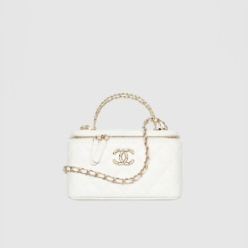 CHANEL 샤넬 체인 코스메틱 케이스 AP5182