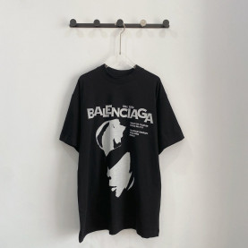 BALENCIAGA 발렌시아가 실루엣 티셔츠