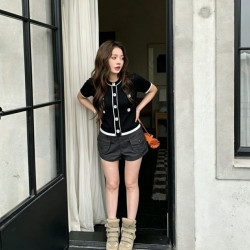 CHANEL 샤넬 스퀘어 니트 가디건 2COLOR