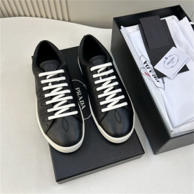 PRADA 프라다 남성용 스니커즈 P48946 2COLOR