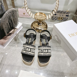 DIOR 디올 여성용 샌들 (굽높이9.5CM) D42901 2COLOR