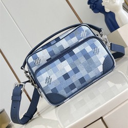 LOUIS VUITTON 루이비통 닐 크로스백 M28606