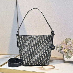 DIOR 디올 스타 버킷백
