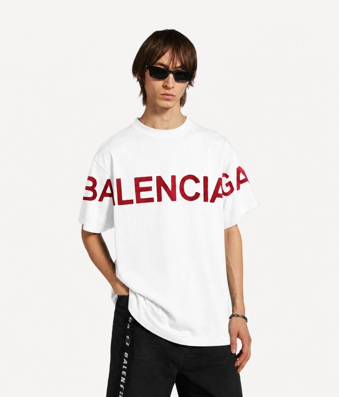 BALENCIAGA 발렌시아가 로고플레이 빈티지 숏 슬리브 티셔츠 2COLOR