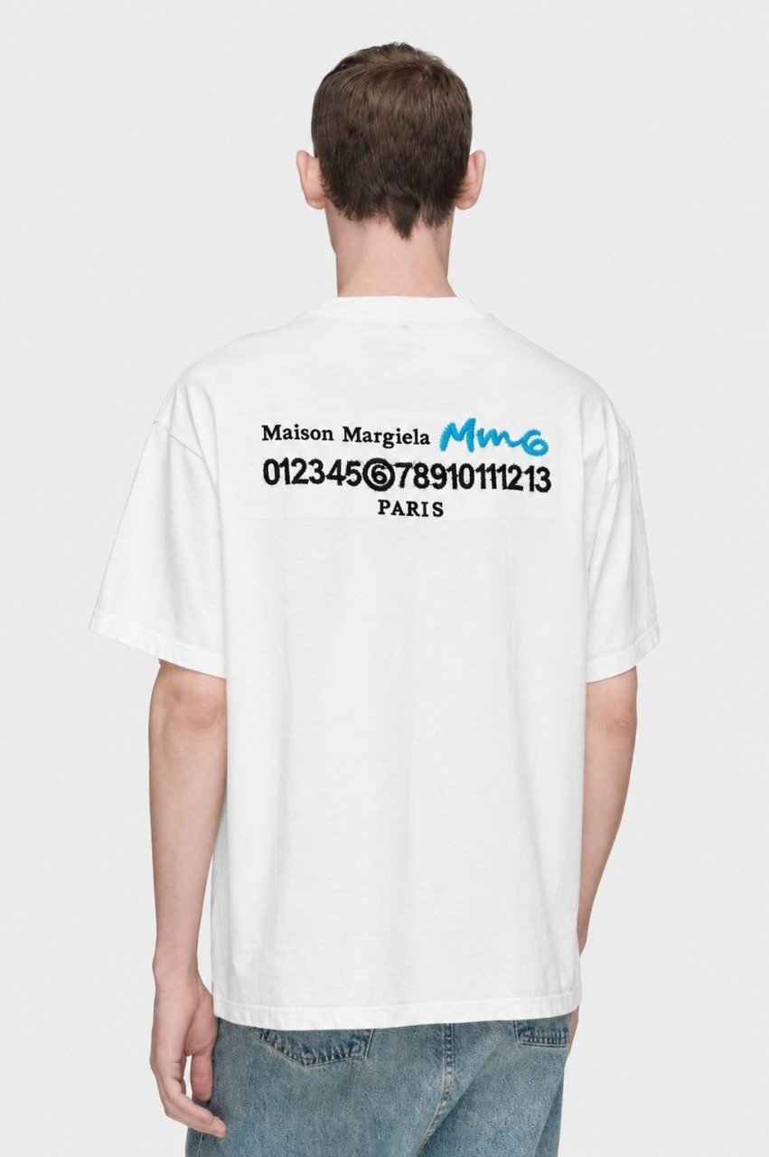 MAISON MARGIELA 메종마르지엘라 MM6 넘버링 로고 숏 슬리브 티셔츠 2COLOR