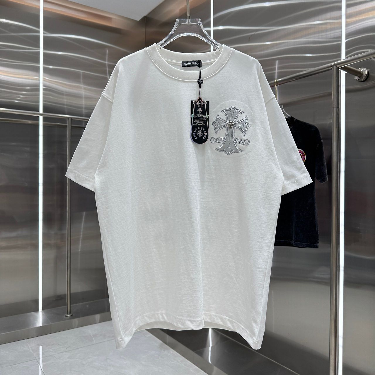 CHROME HEARTS 크롬하츠 64274 레터링 크로스 반팔 2COLOR