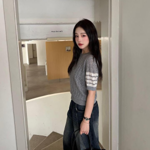 THOM BROWNE 톰브라운 64304 사선완장 케이블 니트 반팔
