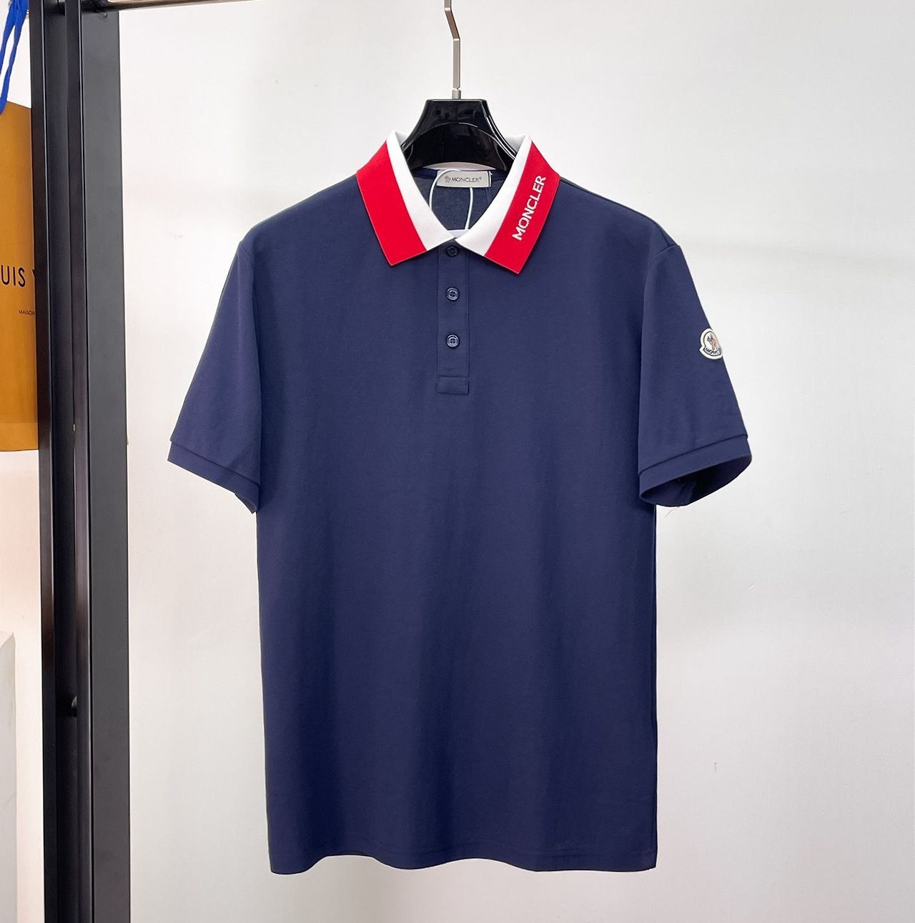 MONCLER 몽클레어 650839 로고 배색 폴로 반팔