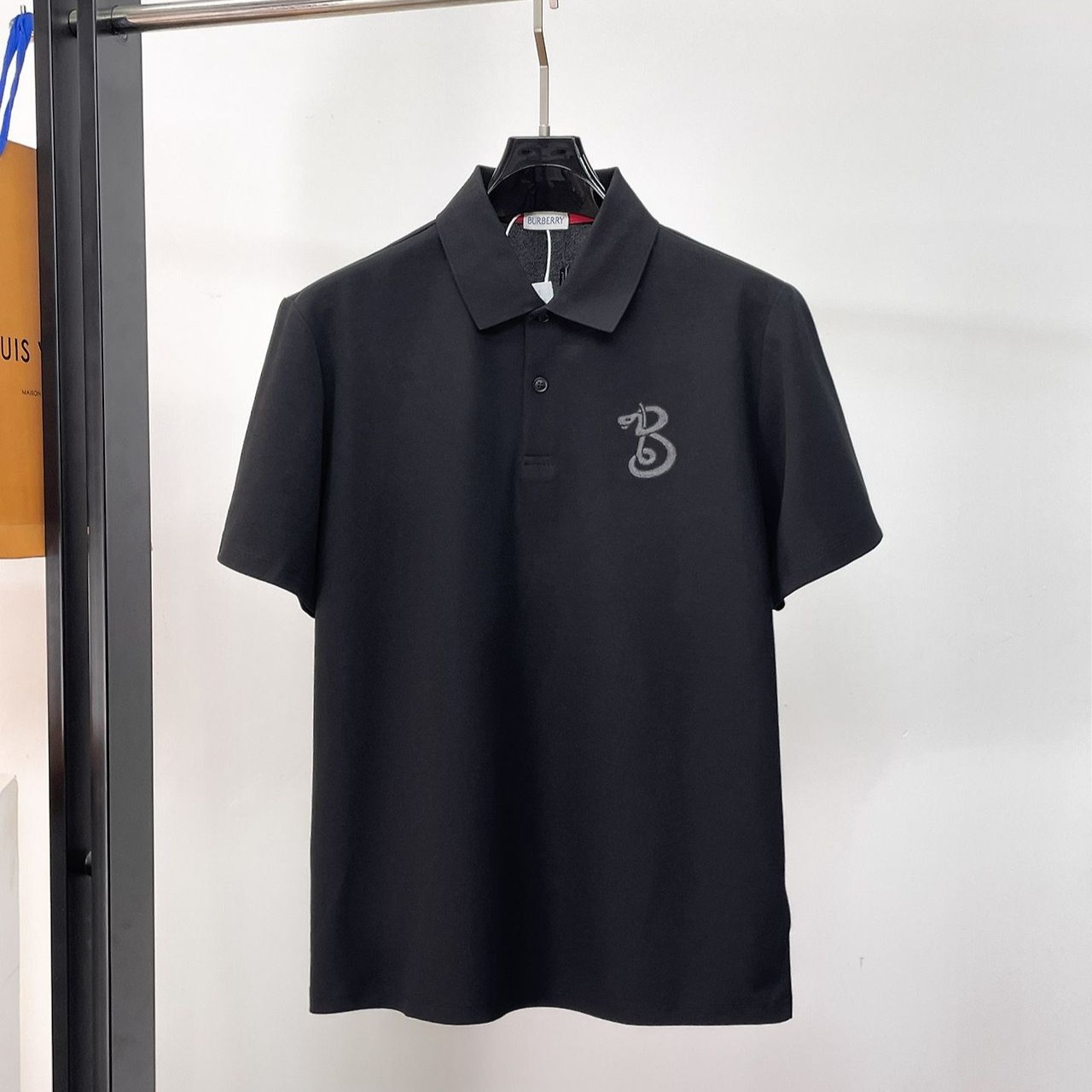 BURBERRY 버버리 650843 TB 모노그램 자수 폴로 반팔 2COLOR