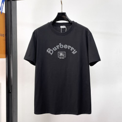 BURBERRY 버버리 650862 엠보스드 EKD 자수 로고 코튼 반팔 2COLOR