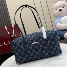 GUCCI 구찌 플라크 미디움 보스턴백 875228