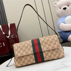 GUCCI 구찌 플라크 숄더백 874744